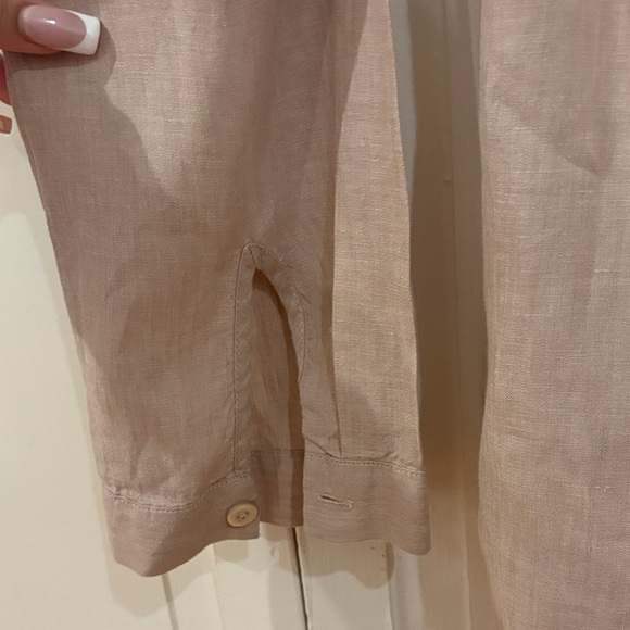 Women's Poetry Linen Button-Up Blouse - Picture 7 of 11